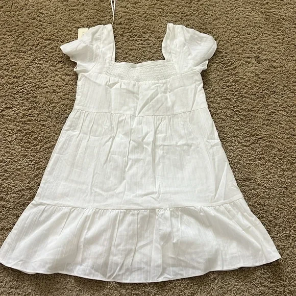 white short sleeve mini dress - Picture 2 of 2